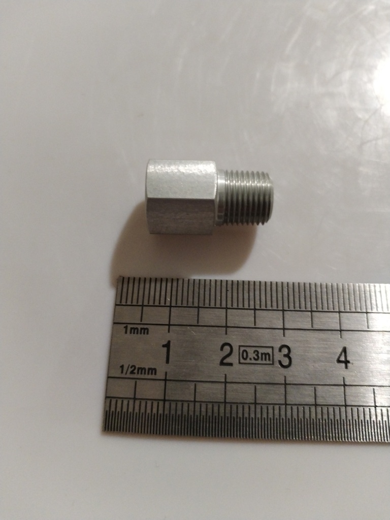 00.00.05.584 -- Raccord de tuyauterie