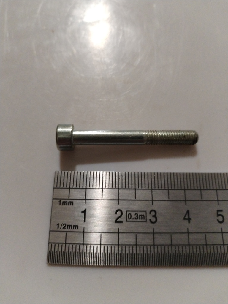 95.13.20.000 -- VIS BTR C 5X35*