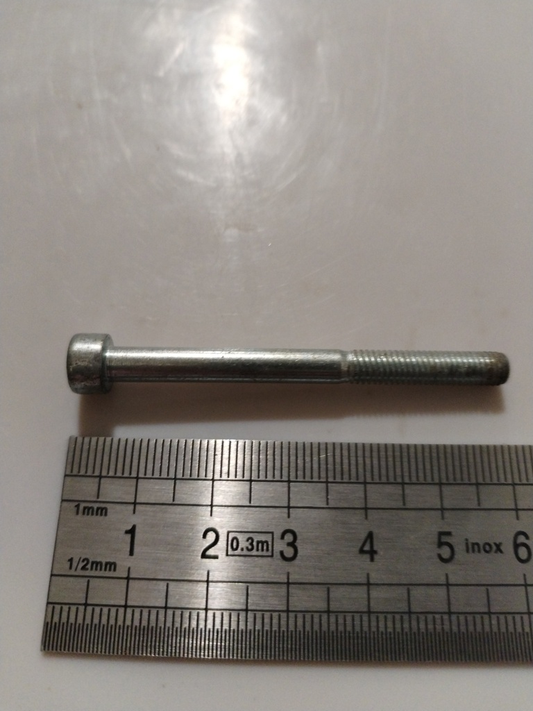 95.13.23.000 -- Vis CHC 5X50  Fil=26*