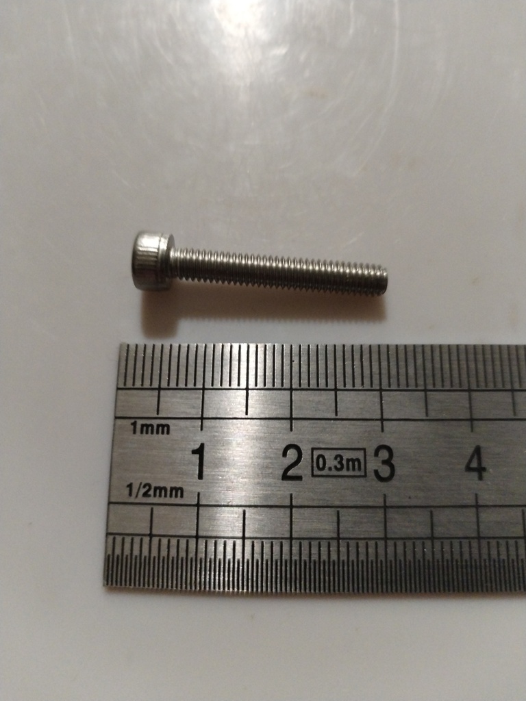 95.13.35.050 -- Vis Echappement 4X25*