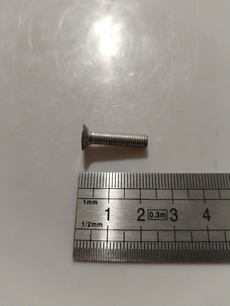 NAS514-P1032-14 -- SCREW