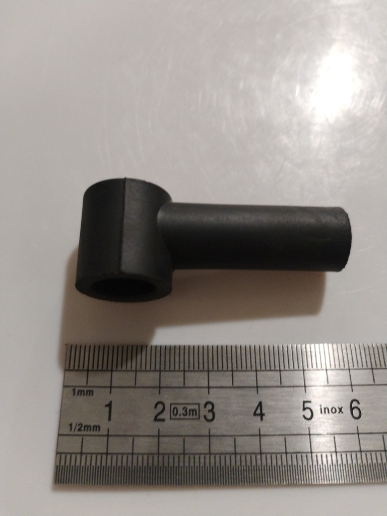 62.21.31.010 Capuchon isolant