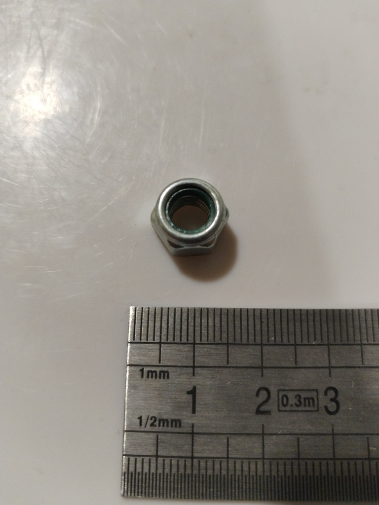 76.36.14.010 -- Ecrou