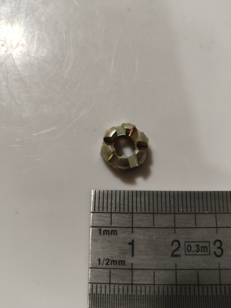 17.11.10.010 -- Ecrou