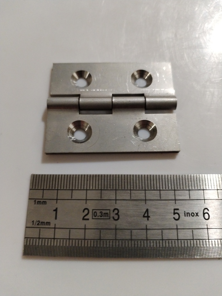 16.11.03.010 -- Charnière volet