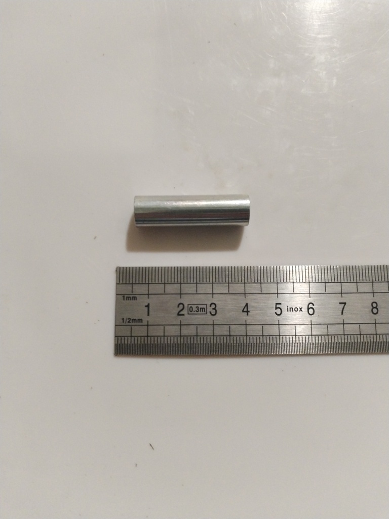 16.11.05.015 -- Entretoise levier cde ext