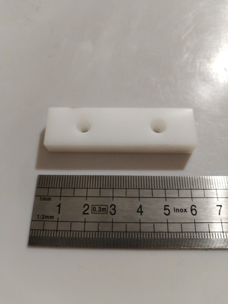 16.11.15.000 Butee volet ep 8mm