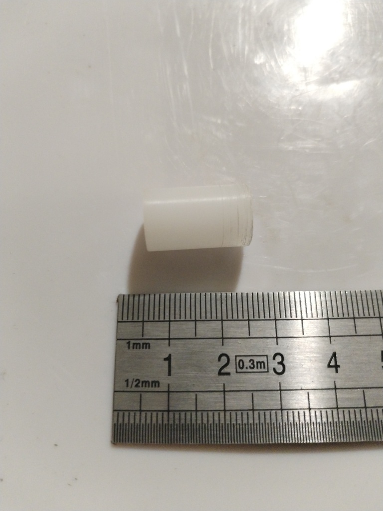 00.00.02.576  entretoise