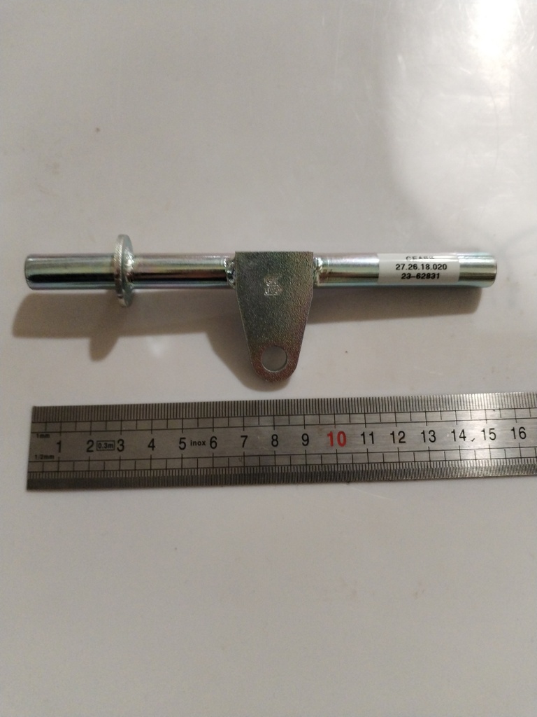 27.26.18.020 -- Guide tige coulissante droite