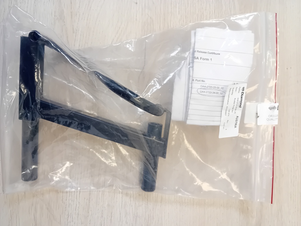 DA4-2723-34-00_02 -- Rudder pedal RH