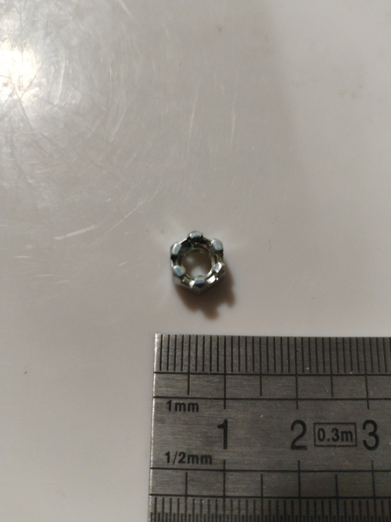 95.22.02.000 -- Écrou HK M5