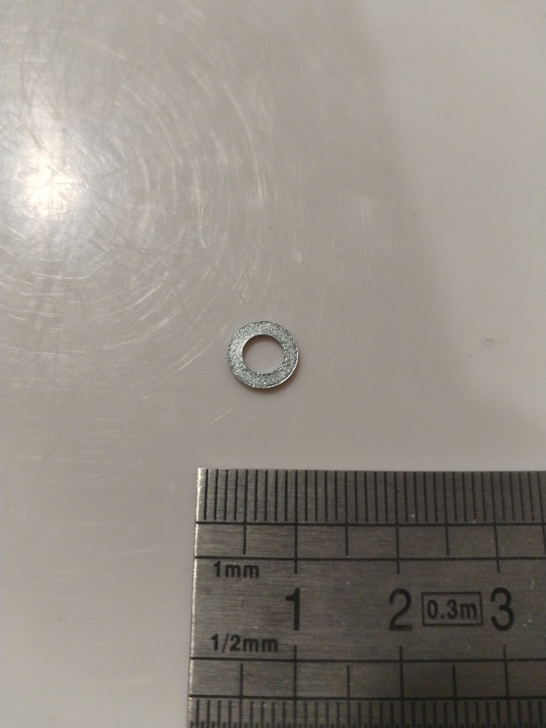 95.61.02.000 -- Rondelle 4x8x0.8