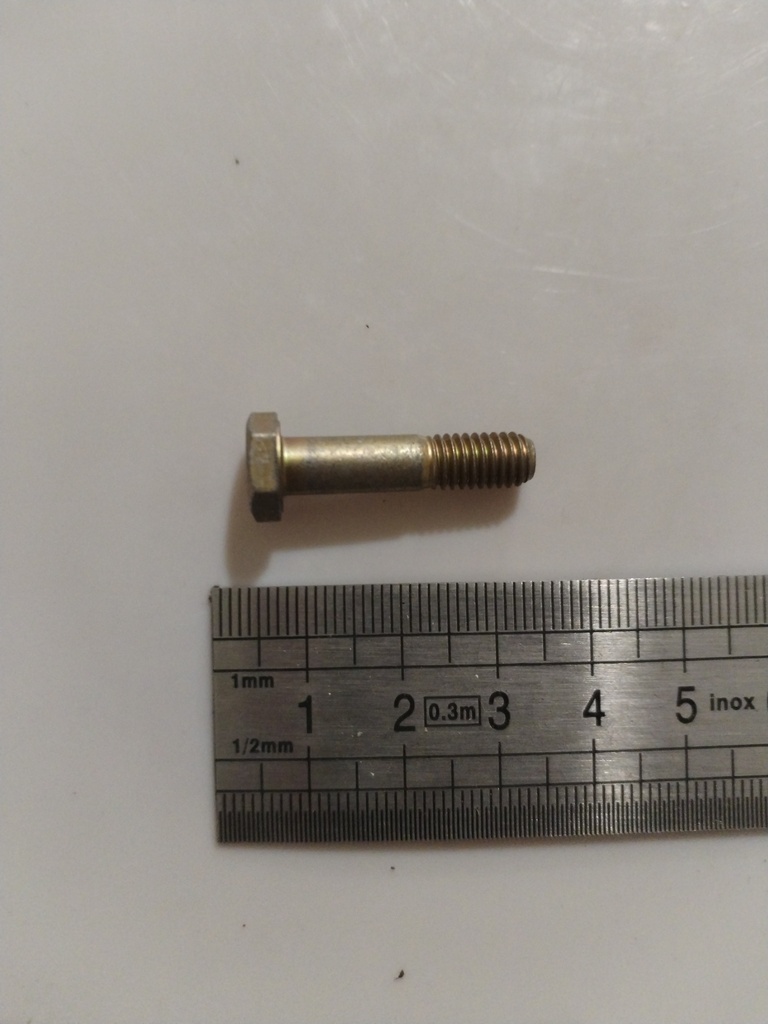 LN9037-M6X26 -- Bolt hexagon head