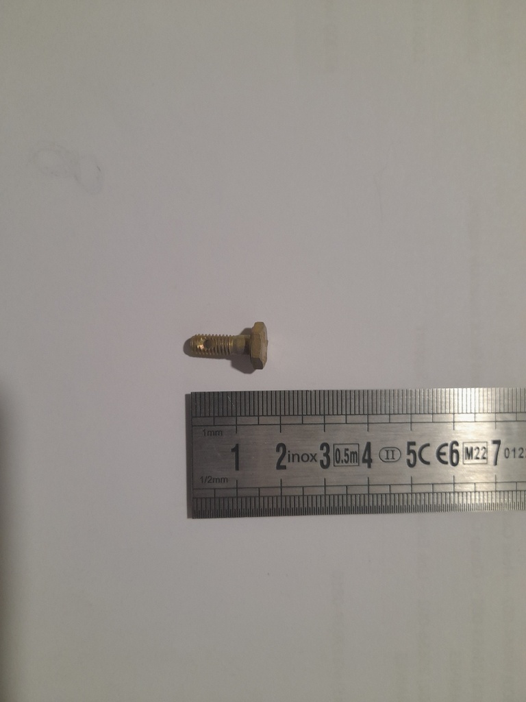 AN3-4 -- Bolt