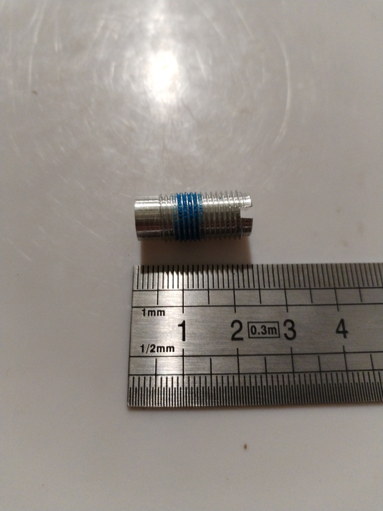 C961293 -- vis blocage aiguille carbu 4 temps