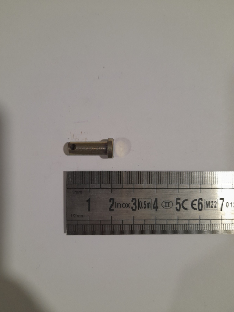 16.11.11.010 -- axe bielle