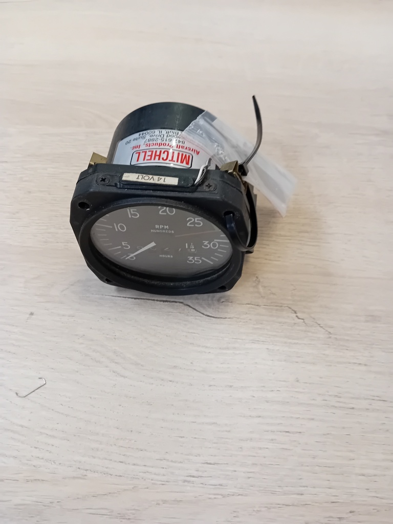 D1-112-5025 -- Tachymètre (occasion)