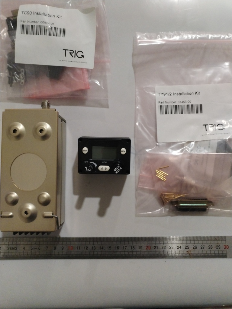 01079-00 – TY91 Transceiver 8.33/25 KHZ